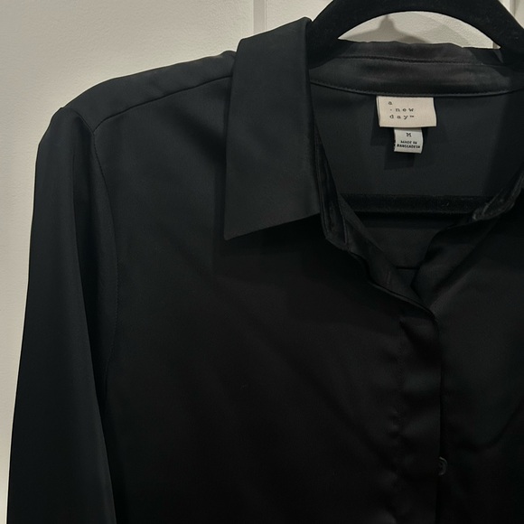 black silk button up button down shirt size medium - Picture 2 of 2